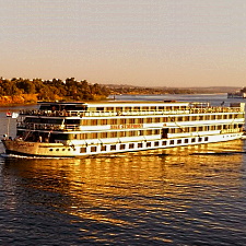 M/S Nile Commodore